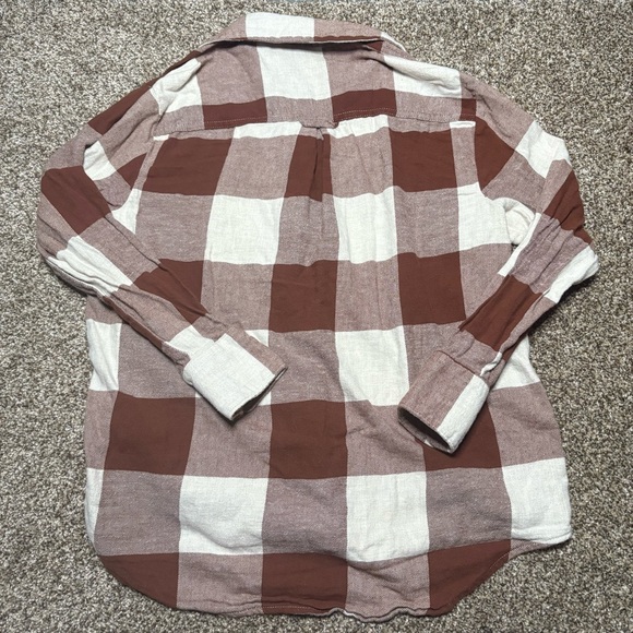 Old Navy Women’s XS Boyfriend Shirt Brown and White Plaid Flannel - Picture 10 of 10
